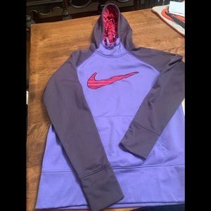 Nike sweatshirt